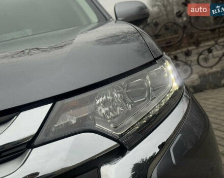 Серый Мицубиси Аутлендер, объемом двигателя 2.2 л и пробегом 152 тыс. км за 17800 $, фото 15 на Automoto.ua