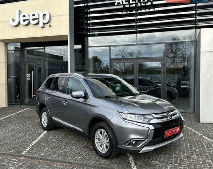 Мицубиси Аутлендер 2017 в Днепре (Днепропетровске) на Automoto.ua Серый Мицубиси Аутлендер, объемом двигателя 2 л и пробегом 103 тыс. км за 16990 $, фото 3 на Automoto.ua