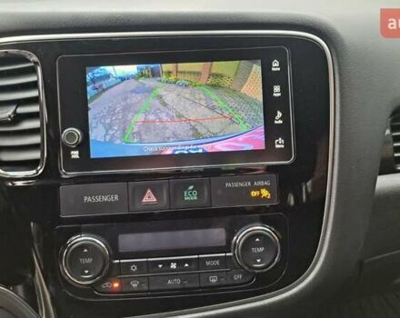 Серый Мицубиси Аутлендер, объемом двигателя 2.36 л и пробегом 120 тыс. км за 16100 $, фото 23 на Automoto.ua