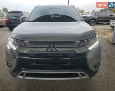 Серый Мицубиси Аутлендер, объемом двигателя 2.36 л и пробегом 154 тыс. км за 2700 $, фото 4 на Automoto.ua