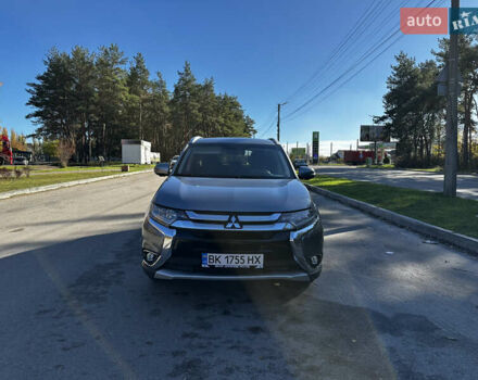 Сірий Міцубісі Аутлендер, об'ємом двигуна 2.2 л та пробігом 240 тис. км за 19600 $, фото 1 на Automoto.ua