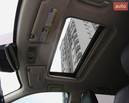 Серый Мицубиси Аутлендер, объемом двигателя 3 л и пробегом 195 тыс. км за 16900 $, фото 26 на Automoto.ua