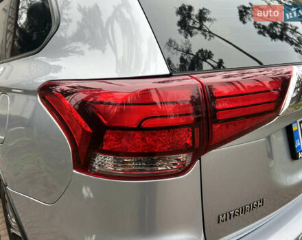 Серый Мицубиси Аутлендер, объемом двигателя 2.4 л и пробегом 189 тыс. км за 16950 $, фото 30 на Automoto.ua