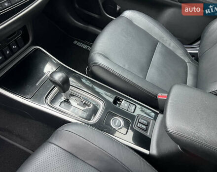 Серый Мицубиси Аутлендер, объемом двигателя 2.4 л и пробегом 189 тыс. км за 16950 $, фото 61 на Automoto.ua