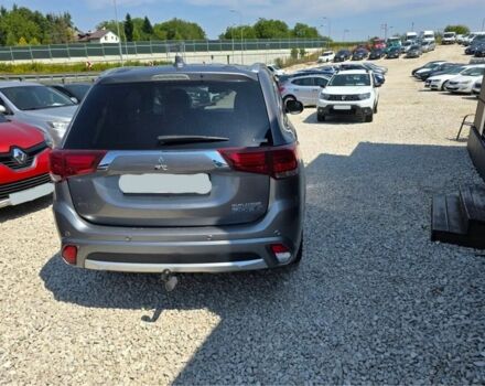 Серый Мицубиси Аутлендер, объемом двигателя 2.4 л и пробегом 89 тыс. км за 9900 $, фото 4 на Automoto.ua