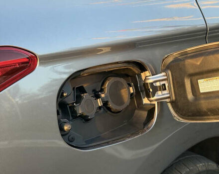 Серый Мицубиси Аутлендер, объемом двигателя 2 л и пробегом 107 тыс. км за 20900 $, фото 9 на Automoto.ua