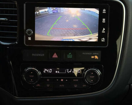 Серый Мицубиси Аутлендер, объемом двигателя 2 л и пробегом 107 тыс. км за 20900 $, фото 22 на Automoto.ua