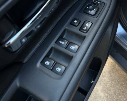 Сірий Міцубісі Аутлендер, об'ємом двигуна 2.36 л та пробігом 186 тис. км за 15500 $, фото 6 на Automoto.ua