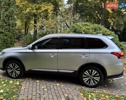 Сірий Міцубісі Аутлендер, об'ємом двигуна 2.36 л та пробігом 37 тис. км за 21000 $, фото 24 на Automoto.ua