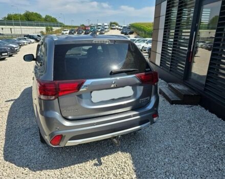 Серый Мицубиси Аутлендер, объемом двигателя 2.4 л и пробегом 89 тыс. км за 9900 $, фото 5 на Automoto.ua