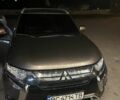 Серый Мицубиси Аутлендер, объемом двигателя 2 л и пробегом 64 тыс. км за 26000 $, фото 1 на Automoto.ua