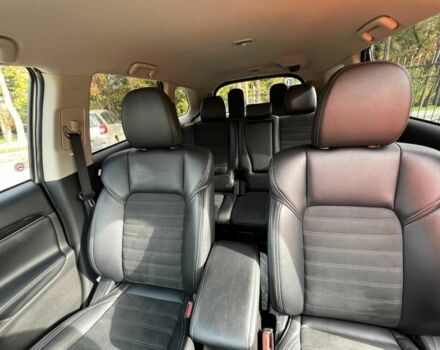 Серый Мицубиси Аутлендер, объемом двигателя 2.4 л и пробегом 110 тыс. км за 15950 $, фото 2 на Automoto.ua