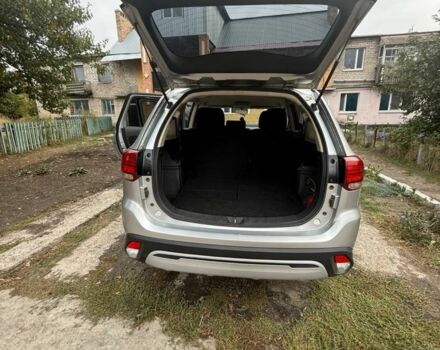 Сірий Міцубісі Аутлендер, об'ємом двигуна 2.4 л та пробігом 69 тис. км за 17499 $, фото 7 на Automoto.ua