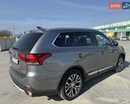 Сірий Міцубісі Аутлендер, об'ємом двигуна 3 л та пробігом 190 тис. км за 17100 $, фото 2 на Automoto.ua