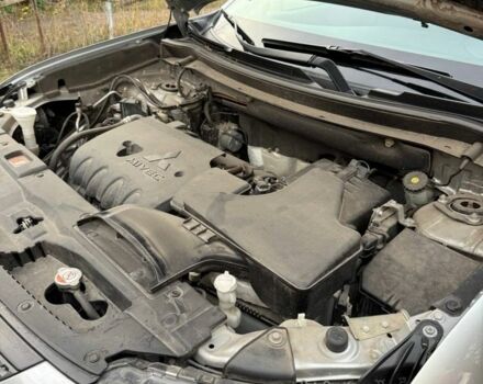 Сірий Міцубісі Аутлендер, об'ємом двигуна 2.4 л та пробігом 69 тис. км за 17499 $, фото 9 на Automoto.ua