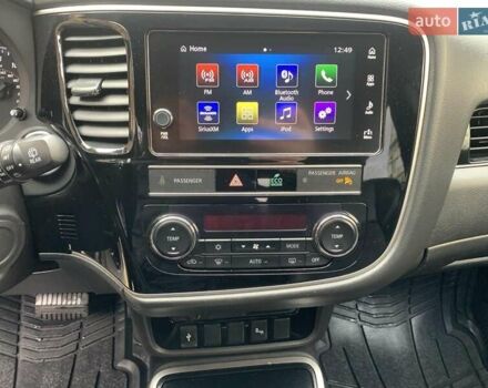 Сірий Міцубісі Аутлендер, об'ємом двигуна 2.36 л та пробігом 38 тис. км за 17800 $, фото 16 на Automoto.ua