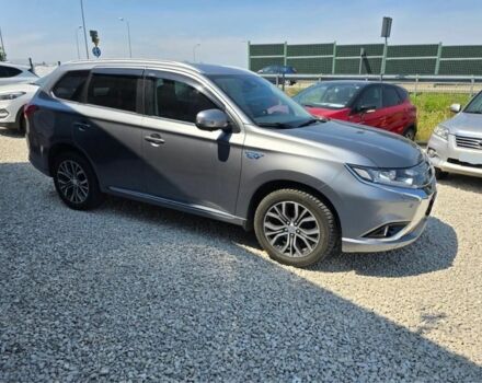 Серый Мицубиси Аутлендер, объемом двигателя 2.4 л и пробегом 89 тыс. км за 9900 $, фото 3 на Automoto.ua