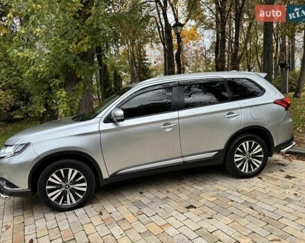 Сірий Міцубісі Аутлендер, об'ємом двигуна 2.36 л та пробігом 37 тис. км за 21000 $, фото 25 на Automoto.ua