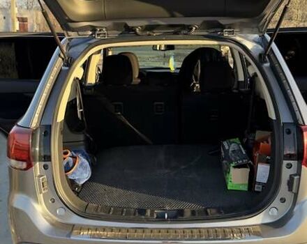 Сірий Міцубісі Аутлендер, об'ємом двигуна 2.36 л та пробігом 131 тис. км за 17200 $, фото 15 на Automoto.ua