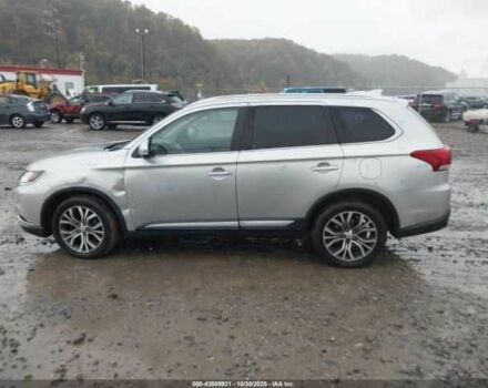 Сірий Міцубісі Аутлендер, об'ємом двигуна 2.4 л та пробігом 87 тис. км за 3000 $, фото 7 на Automoto.ua