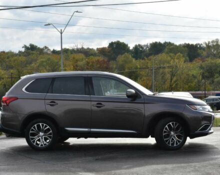 Сірий Міцубісі Аутлендер, об'ємом двигуна 2.4 л та пробігом 50 тис. км за 7000 $, фото 7 на Automoto.ua