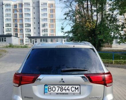 Сірий Міцубісі Аутлендер, об'ємом двигуна 2.4 л та пробігом 95 тис. км за 16800 $, фото 4 на Automoto.ua