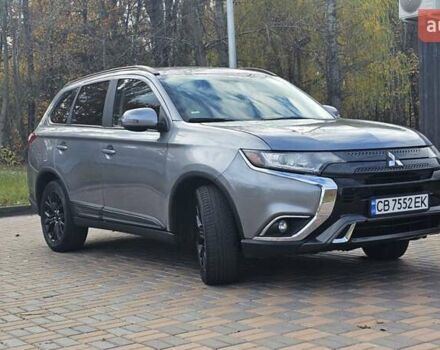Міцубісі Аутлендер 2018 у Чернігові на Automoto.ua Сірий Міцубісі Аутлендер, об'ємом двигуна 2.36 л та пробігом 170 тис. км за 14300 $, фото 15 на Automoto.ua
