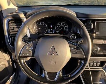 Сірий Міцубісі Аутлендер, об'ємом двигуна 2.36 л та пробігом 131 тис. км за 17200 $, фото 10 на Automoto.ua