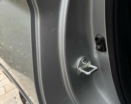 Сірий Міцубісі Аутлендер, об'ємом двигуна 2.36 л та пробігом 37 тис. км за 21000 $, фото 29 на Automoto.ua