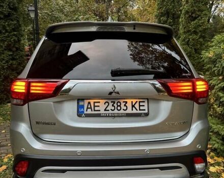 Сірий Міцубісі Аутлендер, об'ємом двигуна 2.36 л та пробігом 37 тис. км за 21000 $, фото 36 на Automoto.ua