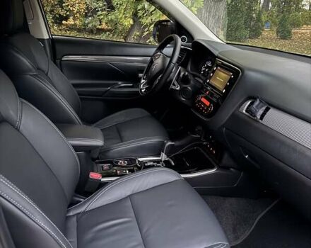 Сірий Міцубісі Аутлендер, об'ємом двигуна 2.36 л та пробігом 37 тис. км за 21000 $, фото 31 на Automoto.ua