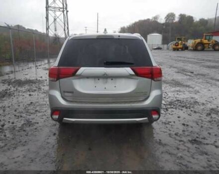 Сірий Міцубісі Аутлендер, об'ємом двигуна 2.4 л та пробігом 87 тис. км за 3000 $, фото 5 на Automoto.ua