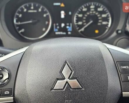 Міцубісі Аутлендер 2018 у Чернігові на Automoto.ua Сірий Міцубісі Аутлендер, об'ємом двигуна 2.36 л та пробігом 170 тис. км за 14300 $, фото 37 на Automoto.ua