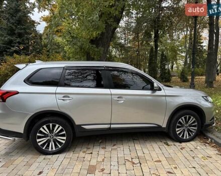 Сірий Міцубісі Аутлендер, об'ємом двигуна 2.36 л та пробігом 37 тис. км за 21000 $, фото 27 на Automoto.ua