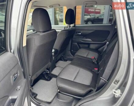 Серый Мицубиси Аутлендер, объемом двигателя 2.4 л и пробегом 103 тыс. км за 15497 $, фото 22 на Automoto.ua