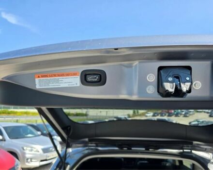 Серый Мицубиси Аутлендер, объемом двигателя 2.4 л и пробегом 89 тыс. км за 9900 $, фото 18 на Automoto.ua