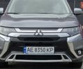Мицубиси Аутлендер 2019 в Киеве на Automoto.ua Серый Мицубиси Аутлендер, объемом двигателя 2.4 л и пробегом 73 тыс. км за 20999 $, фото 3 на Automoto.ua