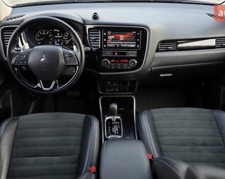 Мицубиси Аутлендер 2019 в Киеве на Automoto.ua Серый Мицубиси Аутлендер, объемом двигателя 2.4 л и пробегом 73 тыс. км за 20999 $, фото 21 на Automoto.ua