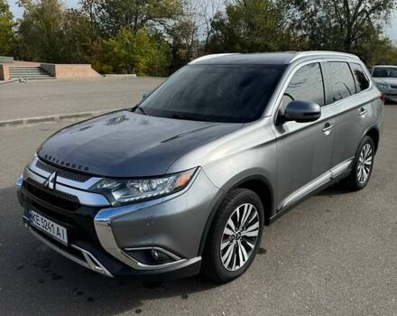 Міцубісі Аутлендер 2019 у Кривому Розі на Automoto.ua Сірий Міцубісі Аутлендер, об'ємом двигуна 2.4 л та пробігом 80 тис. км за 19100 $, фото 13 на Automoto.ua