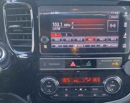 Серый Мицубиси Аутлендер, объемом двигателя 2.4 л и пробегом 93 тыс. км за 14600 $, фото 5 на Automoto.ua