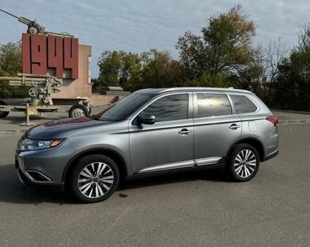 Міцубісі Аутлендер 2019 у Кривому Розі на Automoto.ua Сірий Міцубісі Аутлендер, об'ємом двигуна 2.4 л та пробігом 80 тис. км за 19100 $, фото 22 на Automoto.ua