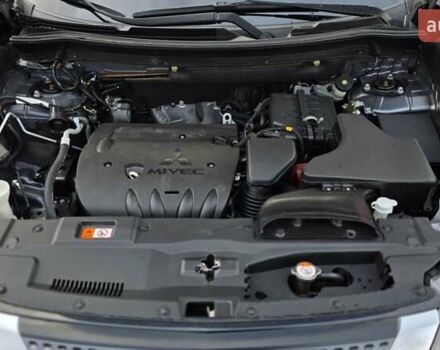 Мицубиси Аутлендер 2019 в Киеве на Automoto.ua Серый Мицубиси Аутлендер, объемом двигателя 2.4 л и пробегом 73 тыс. км за 20999 $, фото 41 на Automoto.ua