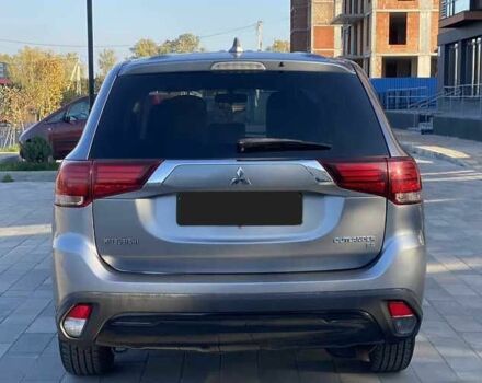 Сірий Міцубісі Аутлендер, об'ємом двигуна 2.4 л та пробігом 133 тис. км за 14000 $, фото 11 на Automoto.ua