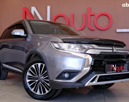 Сірий Міцубісі Аутлендер, об'ємом двигуна 2 л та пробігом 48 тис. км за 15900 $, фото 3 на Automoto.ua