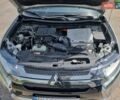 Мицубиси Аутлендер 2019 в Львове на Automoto.ua Серый Мицубиси Аутлендер, объемом двигателя 2 л и пробегом 74 тыс. км за 23300 $, фото 4 на Automoto.ua