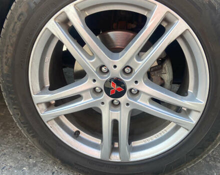 Серый Мицубиси Аутлендер, объемом двигателя 2.36 л и пробегом 135 тыс. км за 19200 $, фото 9 на Automoto.ua