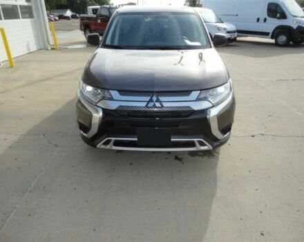 Серый Мицубиси Аутлендер, объемом двигателя 2.4 л и пробегом 38 тыс. км за 13200 $, фото 1 на Automoto.ua