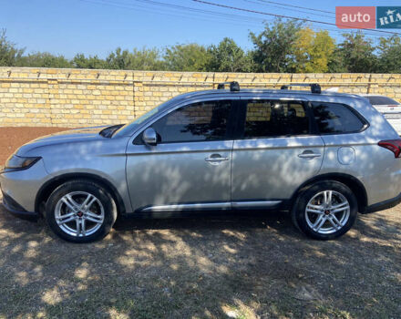 Серый Мицубиси Аутлендер, объемом двигателя 2.36 л и пробегом 135 тыс. км за 19200 $, фото 13 на Automoto.ua