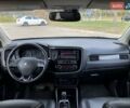 Серый Мицубиси Аутлендер, объемом двигателя 2.36 л и пробегом 155 тыс. км за 17500 $, фото 15 на Automoto.ua