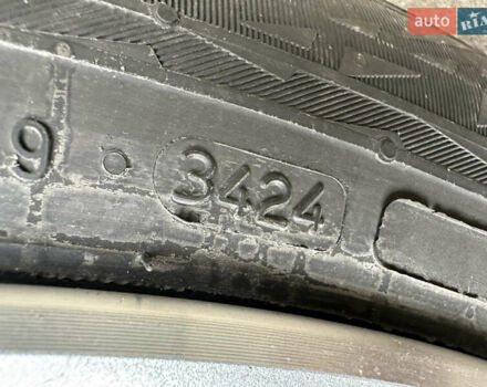 Серый Мицубиси Аутлендер, объемом двигателя 2 л и пробегом 80 тыс. км за 21800 $, фото 16 на Automoto.ua